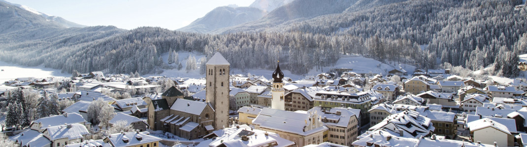 Blick auf die Marktgemeinde Innichen in der Dolomitenregion 3 Zinnen