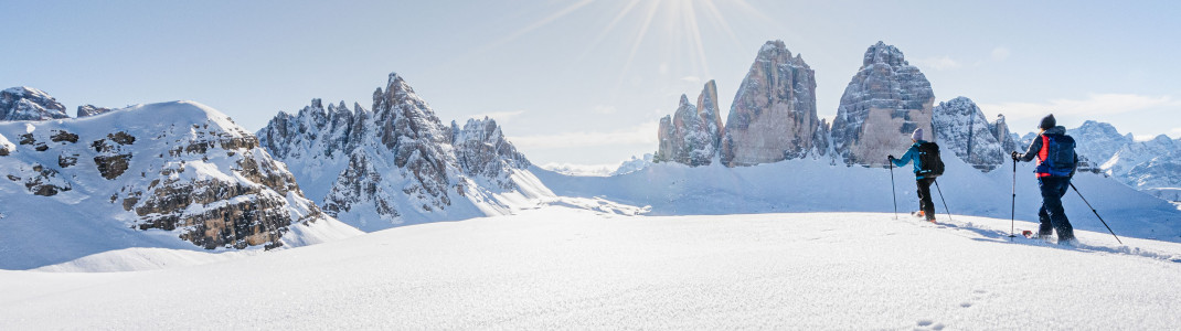 Schneeschuhwandern im Angesicht der imposanten 3 Zinnen