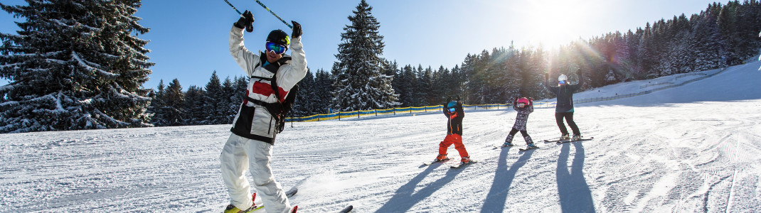 Im Tannheimer Tal bieten sechs unterschiedliche Skigebiete Pistenspaß für die ganze Familie