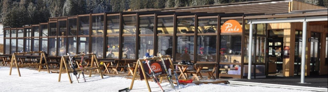 Das Punka bietet eine Cafeteria und ein Restaurant