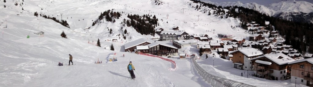 Übungsgelände Tanzbode! Hier erleichtert ein überdachter Zauberteppichlift die ersten Rutschversuche im Schnee.