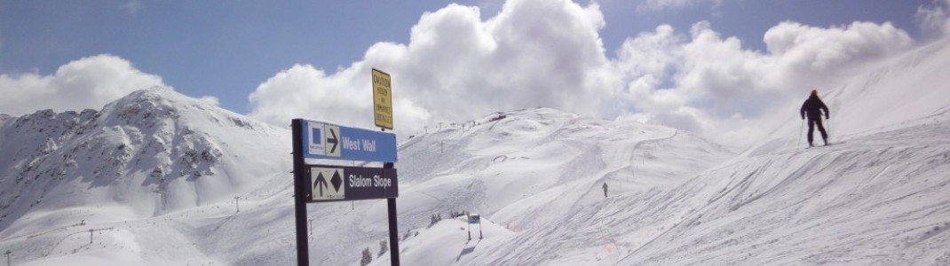 Blick auf den höchsten Lift im Skigebiet: Der Lenawee Mountain Lift!