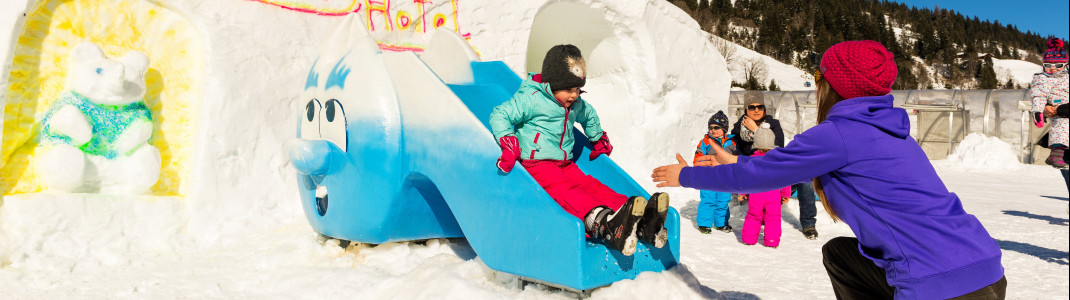 Der Gasti Schneepark im Skizentrum Angertal ist das größte Kinderland in Gastein.
