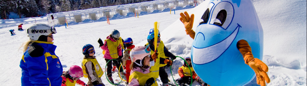 Lustige Figuren, Zauberteppiche und jede Menge Platz bieten die Kinderländer in Gastein.