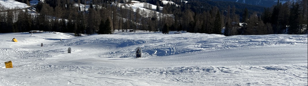 Sagenparcours neben dem Lift Le Pope am Karerpass.