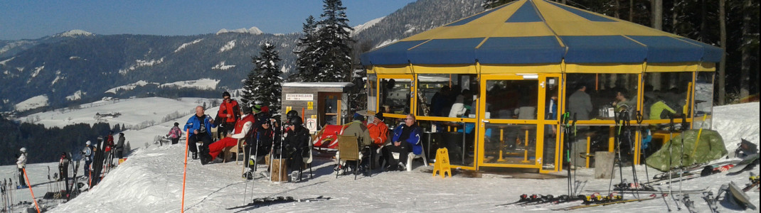 Freunde des Après-Skis treffen sich in Annaberg an der freeride-BAR