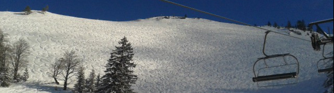 Freerider können einen Abstecher in den Tiefschnee machen