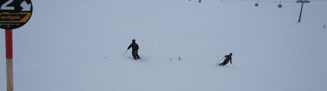 Abfahrt 2 von der Piste 6/8 abzweigend!