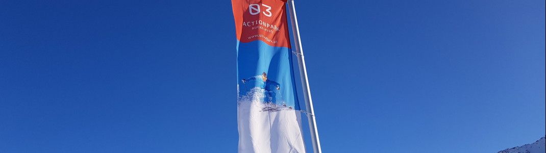 Alle Stationen des Sektors 03 "Actionpark" sind mit großen Fahnen gekenntzeichnet.