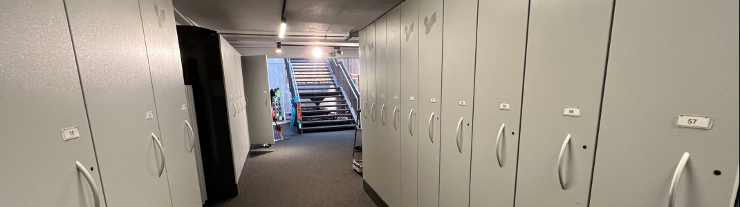 Skidepots gibt es unter anderem im Intersport neben der Talstation