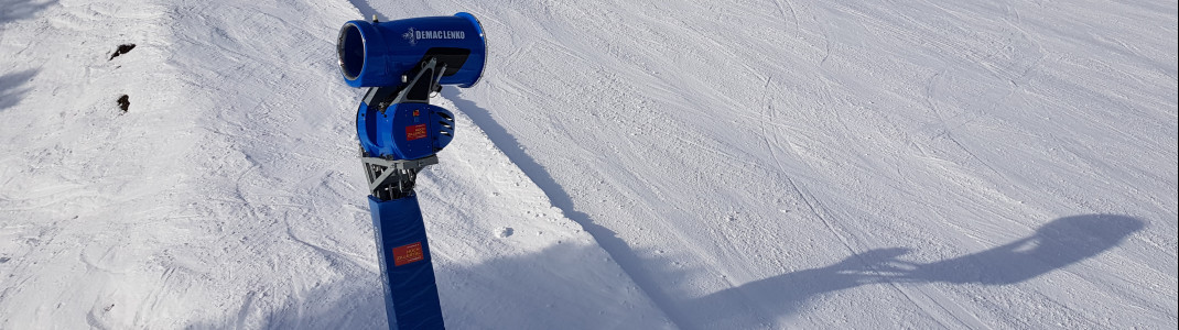 Mehr als 500 Schneekanonen sorgen für eine lückenlose Beschneiung der Pisten.
