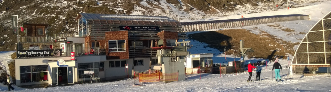 Schneesport Akademie an der Idalp mit Übungslift Velill (B6)