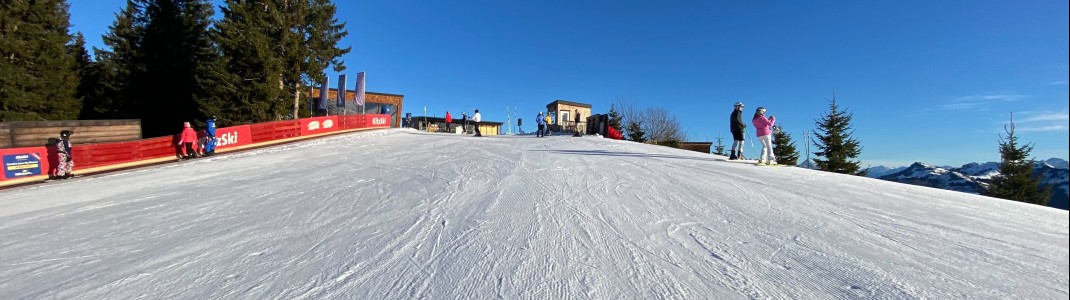 Förderbandlift bei der Hahnenkamm Bergstation