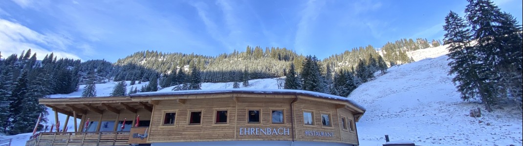 Die Ehrenbachgrabenhütte auf 1450m liegt im Kessel