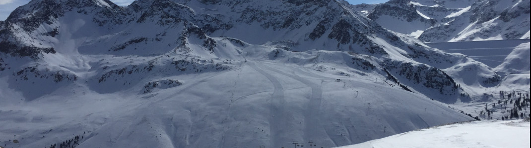 Die hochalpine Lage oberhalb der Baumgrenze spricht für reichlich Schnee in den Wintermonaten