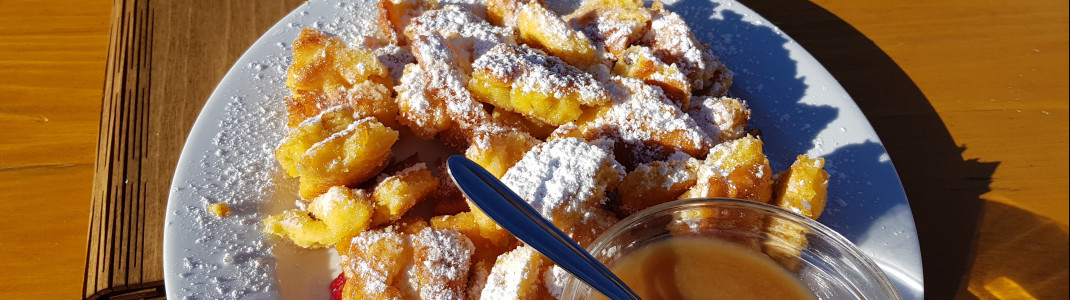 Der Kaiserschmarrn auf der Naturfreundehütte ist absolut empfehlenswert - es gibt sogar Variationen.