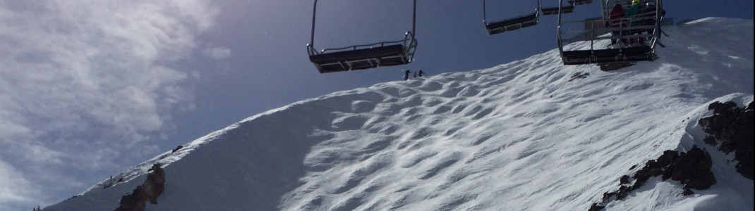 Blick auf den Double Diamond Run Dropout Chutes.