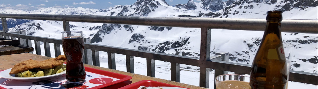 Von der Sonnenterrasse des Eissee Restaurants genießt du einen herrlichen Ausblick.
