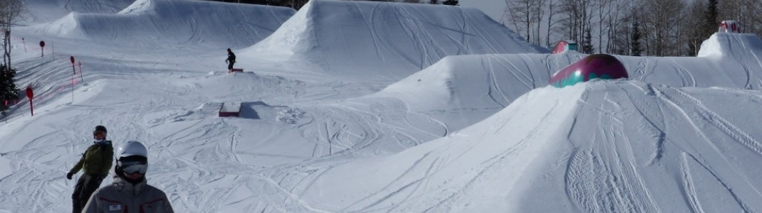 Bumps im Neff Land Snowpark