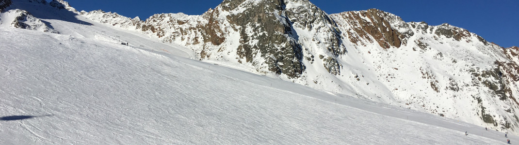 Blick ins verspurte Gelände unterhalb der Mittelberg Gondel