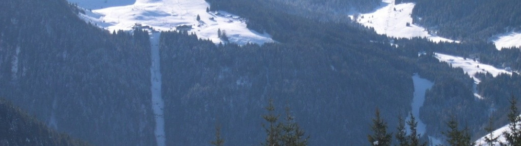 Abfahrten führen über mehrere Täler: Skigebiet Portes du Soleil!