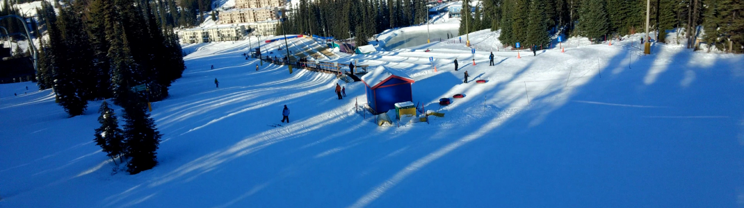 Zahlreiche Zusatzangebote wie das Snow Tubing sind bereits am einem Tagesskipass inklusive