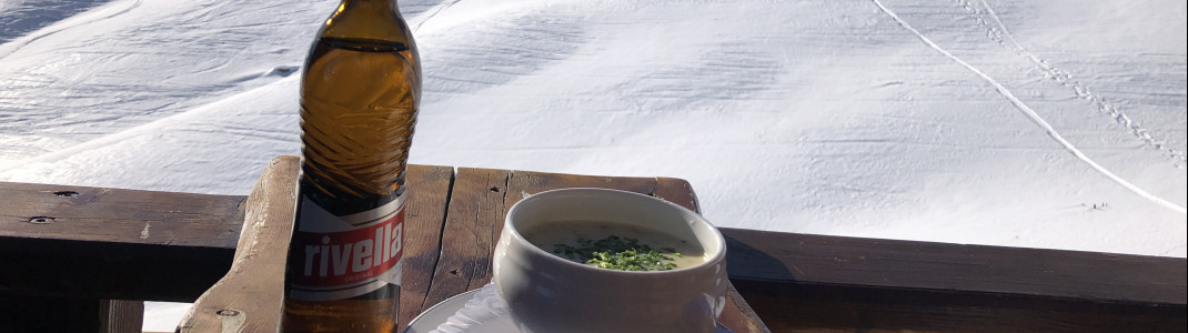 Für ein Getränk und die Suppe haben wir rund 20 Franken gezahlt.