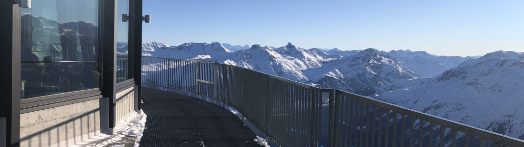 Panorama vom Restaurant Piz Nair
