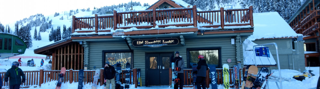 Direkt im Village befindet sich das Mad Trappers Smokehouse - ein uriger Pub