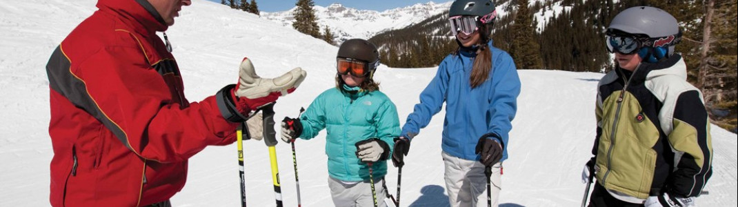 Unterwegs mit der Telluride Ski & Snowboard School! Die örtliche Skischule befindet sich an der Talstation des Village Express Lifts. © Telluride Ski Resort, Photographer: Doug Berry