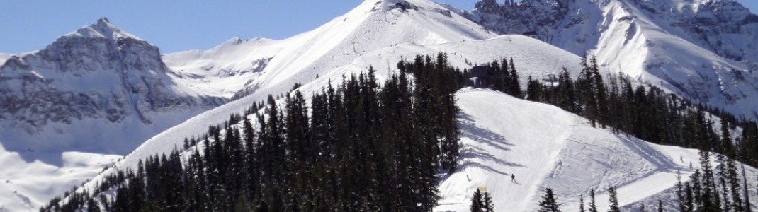 Der höchste Lift im Skigebiet: Revelation bringt die Skifahrer bis auf 12570ft (3831 m) Seehöhe!