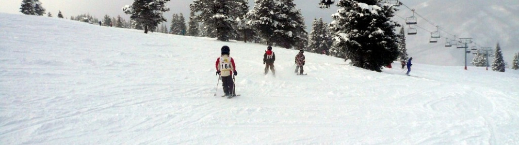Eine Skischulklasse unterwegs im Teilgebiet "The Front Side"!