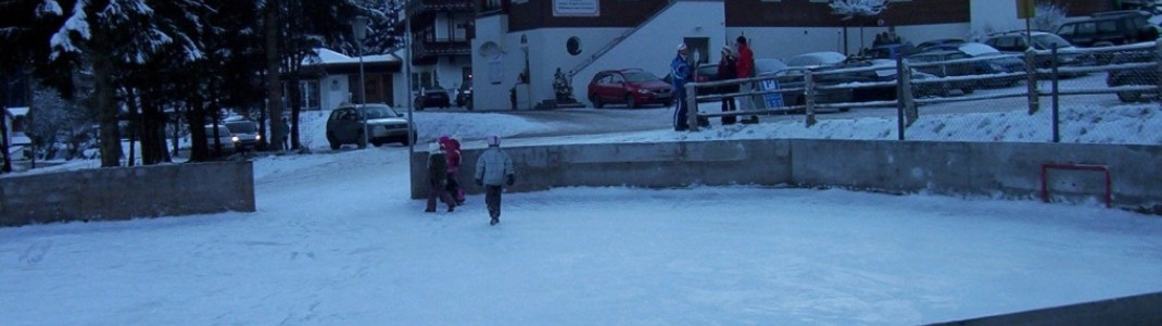 Freiluft-Eislauffläche in Neukirchen!