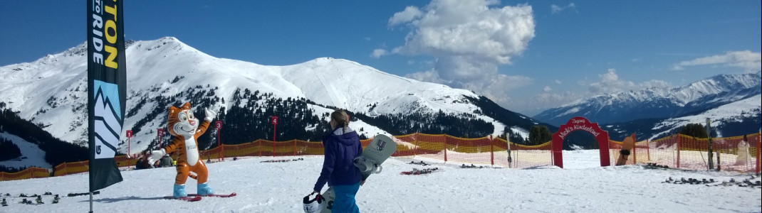 Blick auf Michi&#39;s Kinderland an der Bergstation der Isskogelbahn