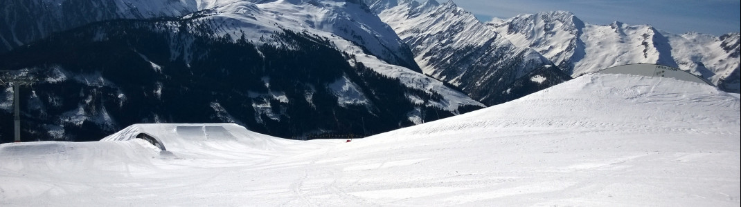 Blick auf Pro- und Medium-Line im Snowpark Gerlos