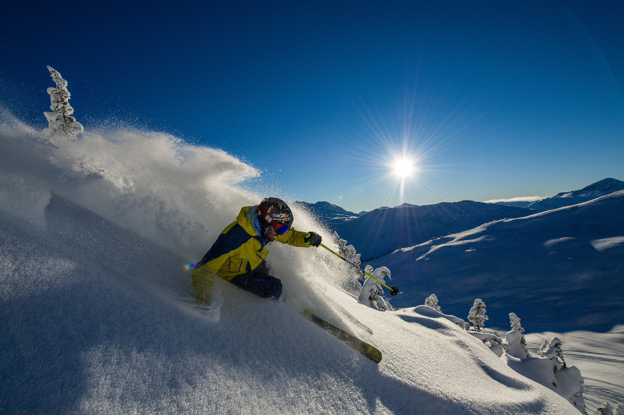 Endless deep snow slopes with finest powder are what Whistler Blackcomb stands for.