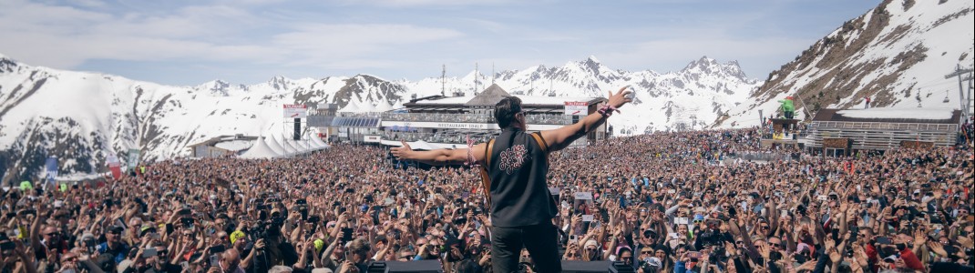 Volks-Rock’n’Roller Andreas Gabalier begeistert 18.700 Wintersportler beim Top of the Mountain Spring Concert auf der Idalp.