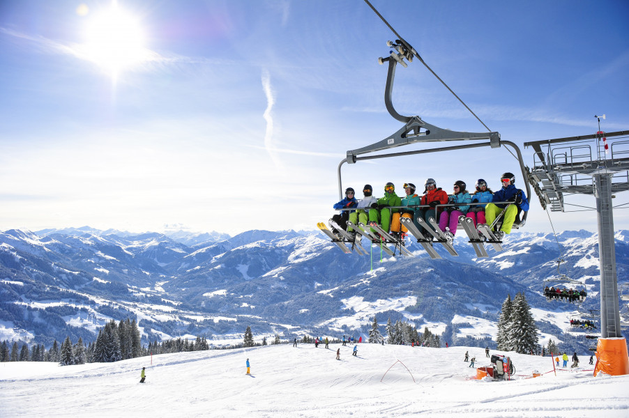 In der SkiWelt Wilder Kaiser - Brixental findet garantiert jeder geeignete Pisten. Perfekt für einen Skitrip unter Freunden!
