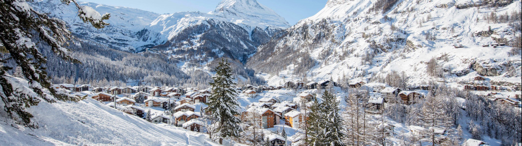 Ab Dienstag soll über Zermatt wieder die Sonne lachen. Ab Mittwoch ist wohl auch die Anreise wieder problemlos möglich.