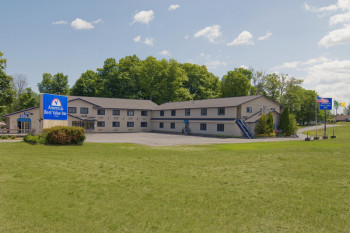 Americas Best Value Inn of MarquetteYour Home Away from Home