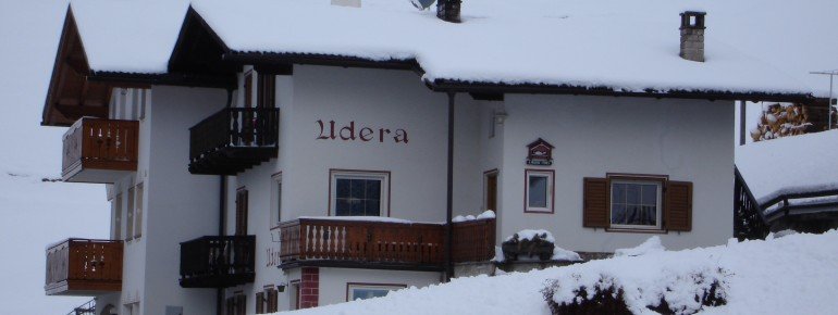 Apartments Udera in Winter