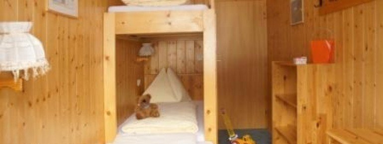 Children´s sleeping room downstairs