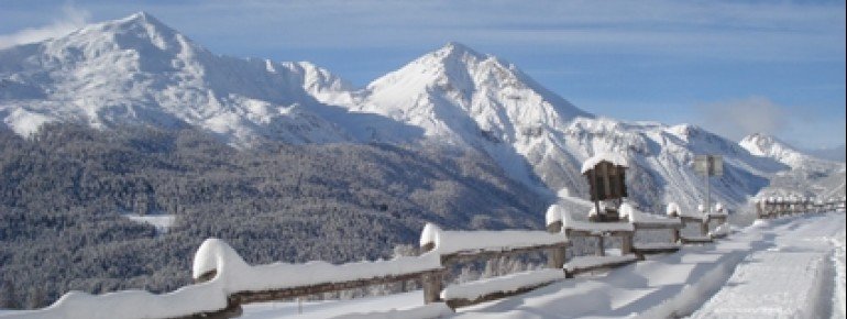 Sun terrace Lü at 2000 m