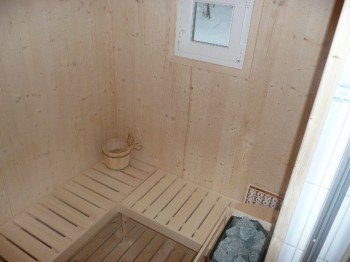 Family sauna