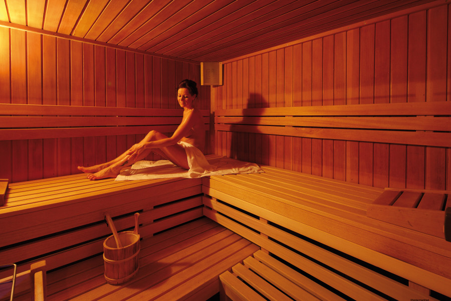 Wellnessbereich mit Saunas