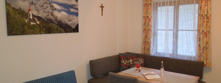 Sitzecke in der Küche der Ferienwohnung