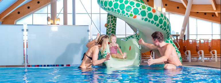 Die Therme mitten in Ski amadé in der Salzburger Sportwelt und nur wenige Fahrminuten entfernt.