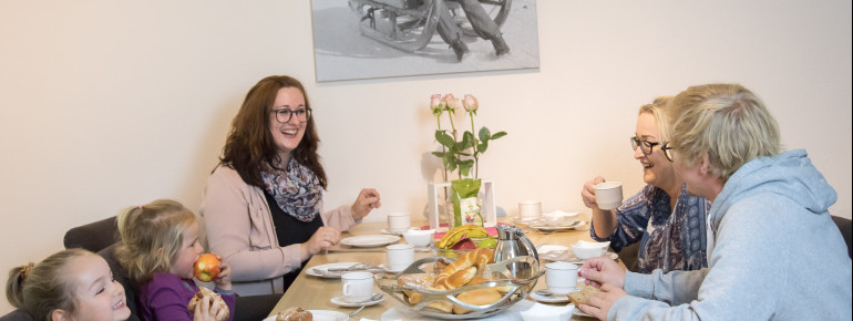 Familienzeit im Apartment