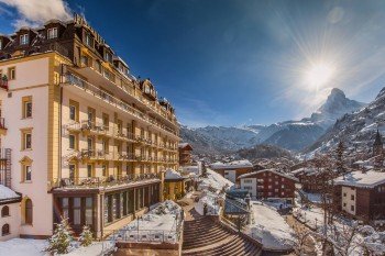 Das Parkhotel Beau Site mit einmalig schöner Aussicht auf Zermatt und das Matterhorn