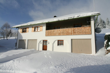 unser Ferienhaus im Winter